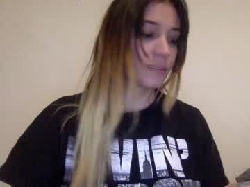 karlaa_19 chaturbate