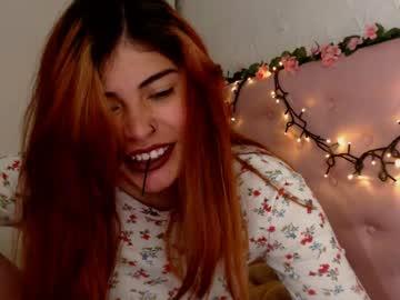 katy_red_apple chaturbate