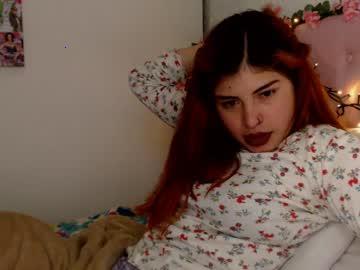 katy_red_apple chaturbate