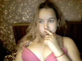 KeshaRevo bongacams