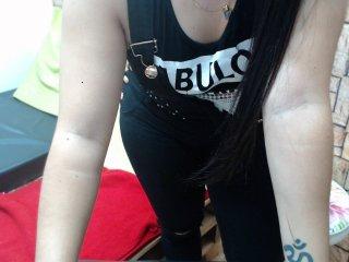 kimberlyhot69 bongacams