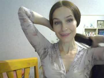 kindeila chaturbate