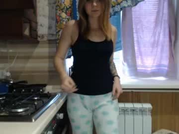 kira_luxury chaturbate