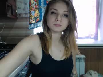 kira_luxury chaturbate