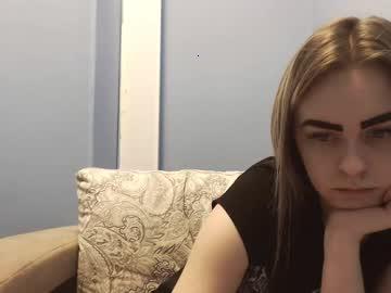 kis_lisa_x chaturbate