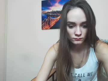 kiss_kris chaturbate