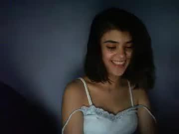 kissvanillaxoxo chaturbate