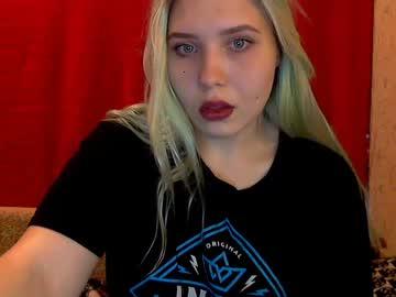 kitzen_pierce chaturbate