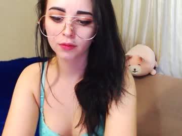 kristyredheadx chaturbate