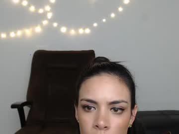 laracroft_1 chaturbate