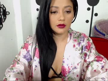 laura_toro chaturbate