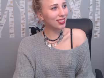 leah_bate chaturbate