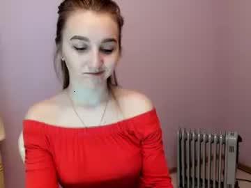 leannadyson chaturbate