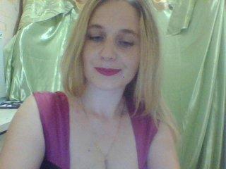 LenoraJuice bongacams