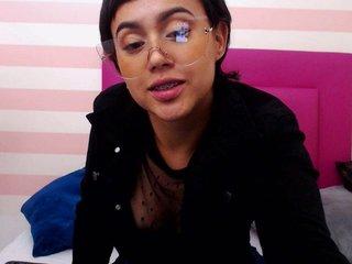 Lisas777 bongacams