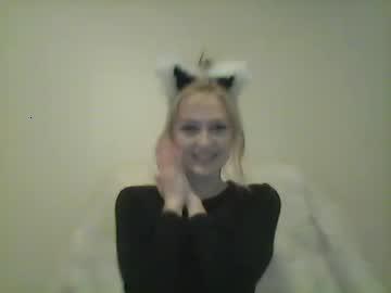 little_evil_evie chaturbate