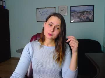 lovelykamilla chaturbate