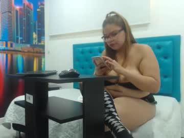 lucianna04 chaturbate