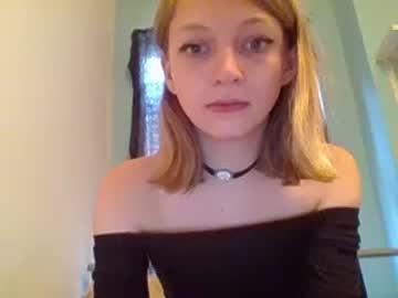 luciferslittlegirl chaturbate