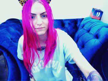 lucyhugs chaturbate