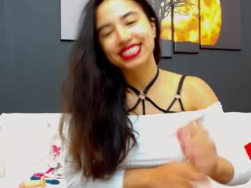 lusciousara chaturbate