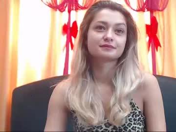 lyonesskriss chaturbate