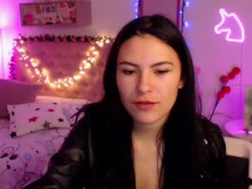 mia_chicago chaturbate