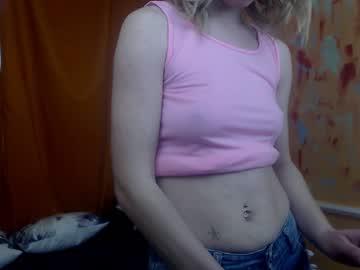 mikaaablonde chaturbate