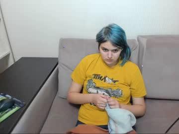 mikkiallowers chaturbate