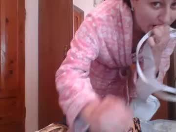 mikyloveu chaturbate