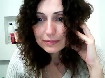 mila_ya chaturbate