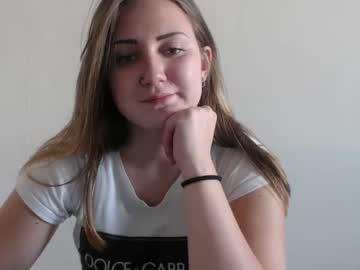 milana1211 chaturbate