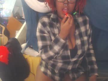 missebonygeek chaturbate