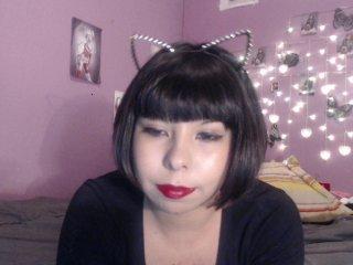 missleonorfox bongacams