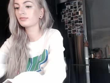 misty_m00n chaturbate