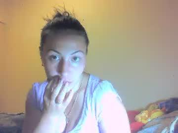 mm_karyssya chaturbate