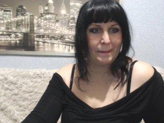 MollyLove777 bongacams