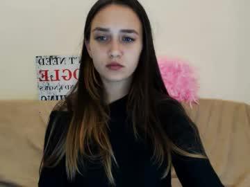 molly_miaa chaturbate