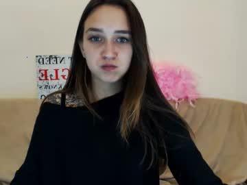 molly_miaa chaturbate