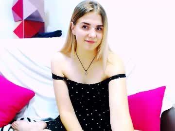 mollypeach chaturbate