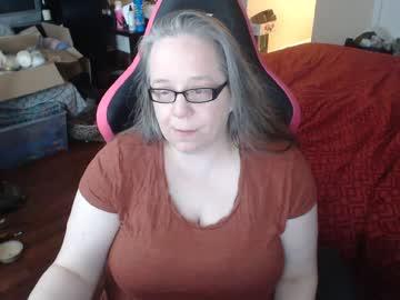 naughtylilblue chaturbate