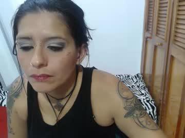 naughtyvioletta chaturbate