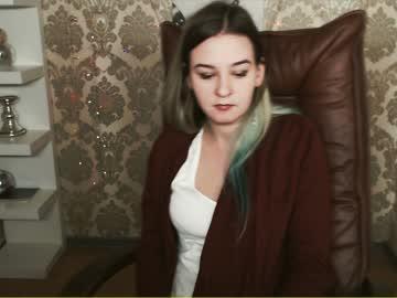 new_blond_angel chaturbate