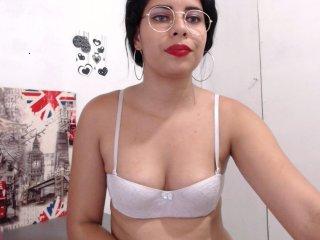 niaqueen98 bongacams