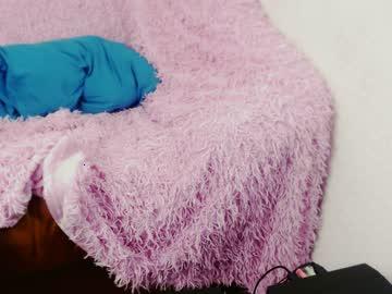 nika_beamingsmile chaturbate