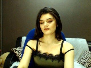 PollyKlass bongacams