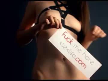 pollydowman26 chaturbate