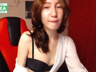 RebeccaCutie bongacams