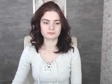 renee_crystall chaturbate