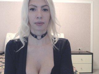 RoxySkyBlue bongacams